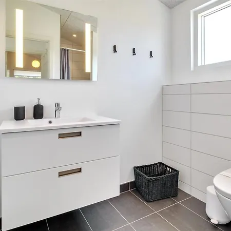 Manni - 800m From The Sea By Interhome Fanø